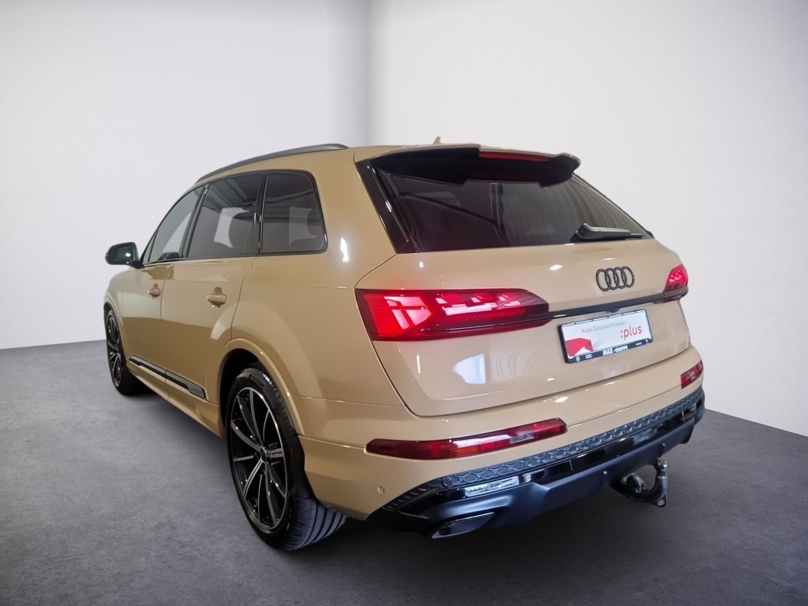 Audi Q7 50 TDI QUATTRO S LINE 7-SITZE +HD-MATRIX+AHK+