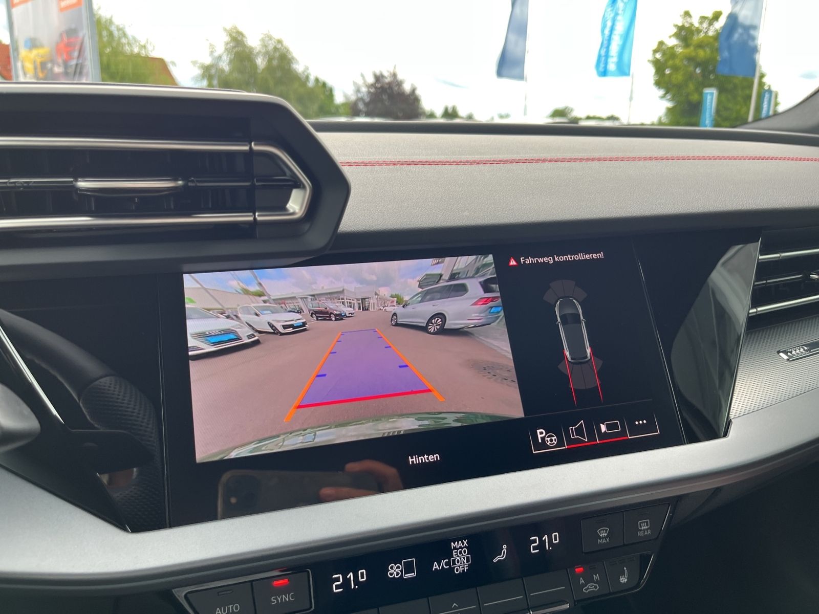 Audi A3 Sportback 45 TFSI e S-LINE+NAVI+MATRIX+AHK