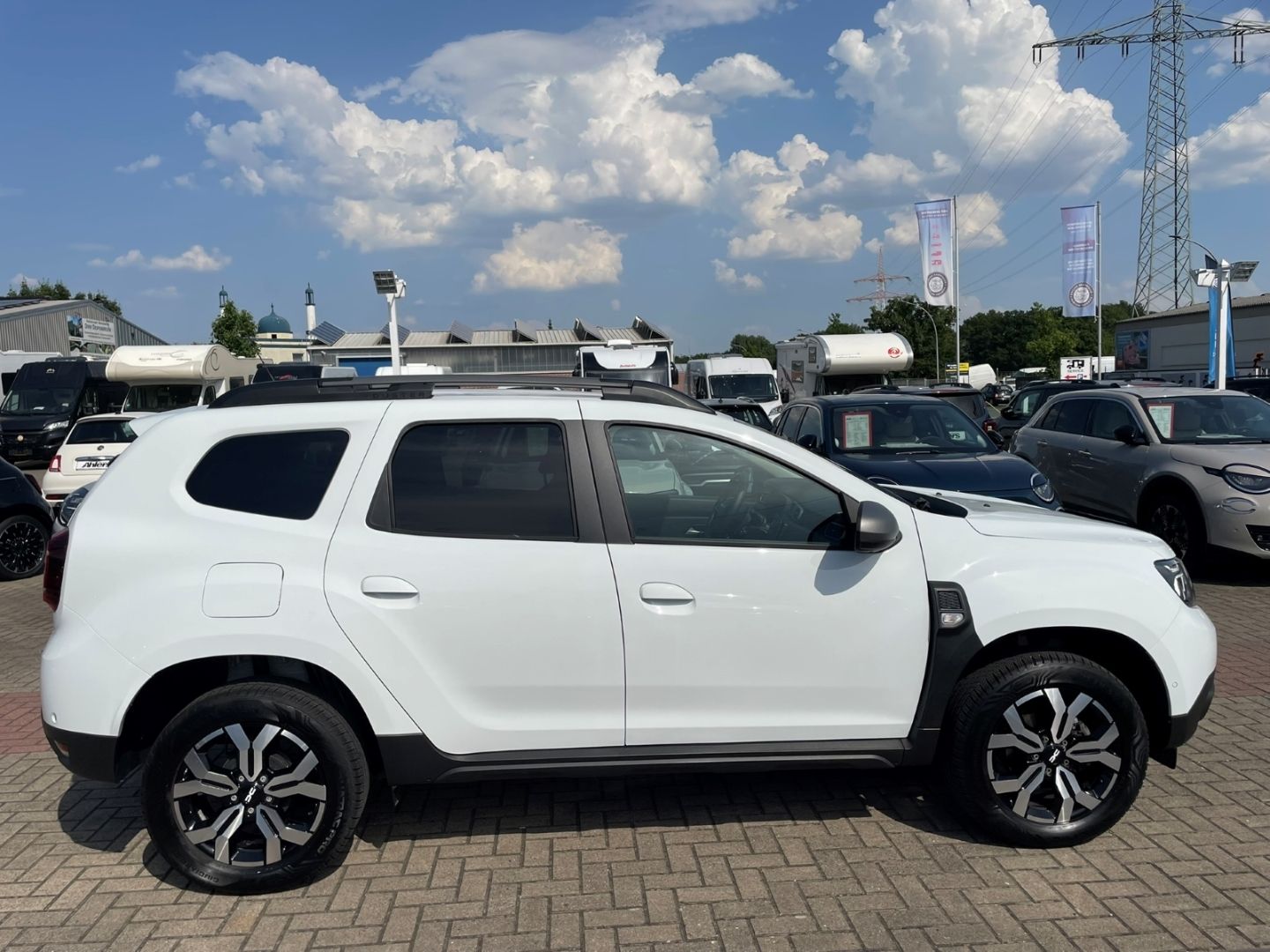 Dacia Duster Journey - Samsaru's Car Outlet