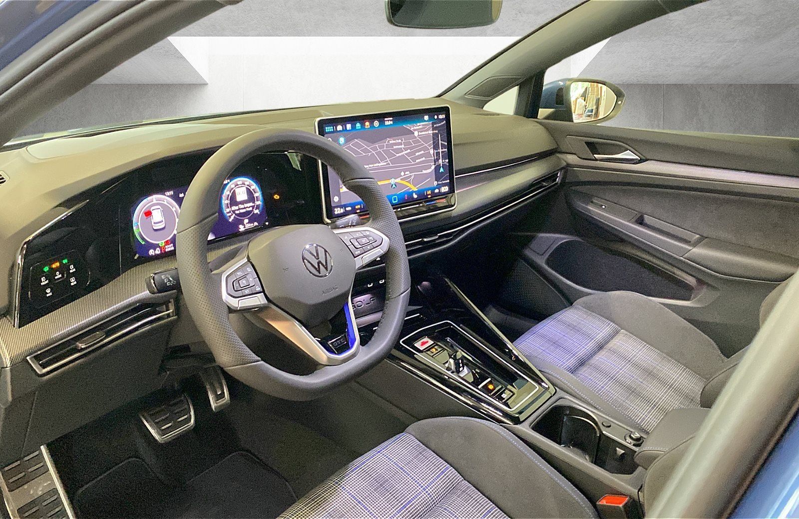 Volkswagen Golf VIII GTE 1.5 eHybrid 360 ACC AUT HUD Kam.