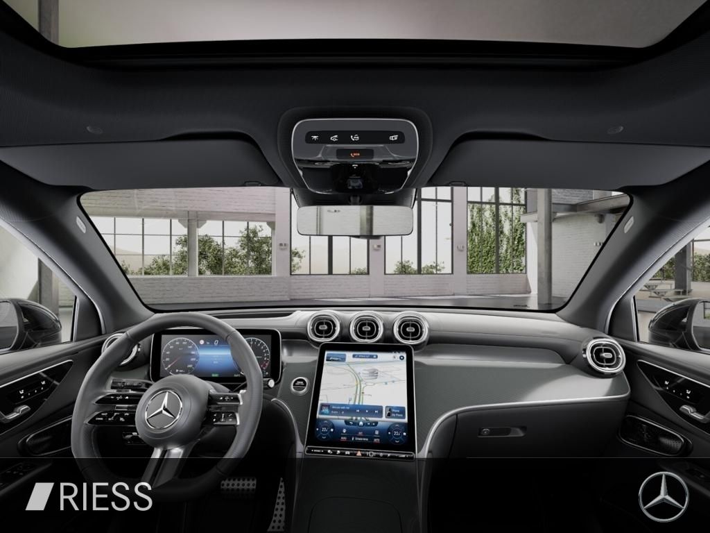 Mercedes-Benz GLC 300 e 4MATIC AMG SPORT PANO AHK HUD DISTR BU