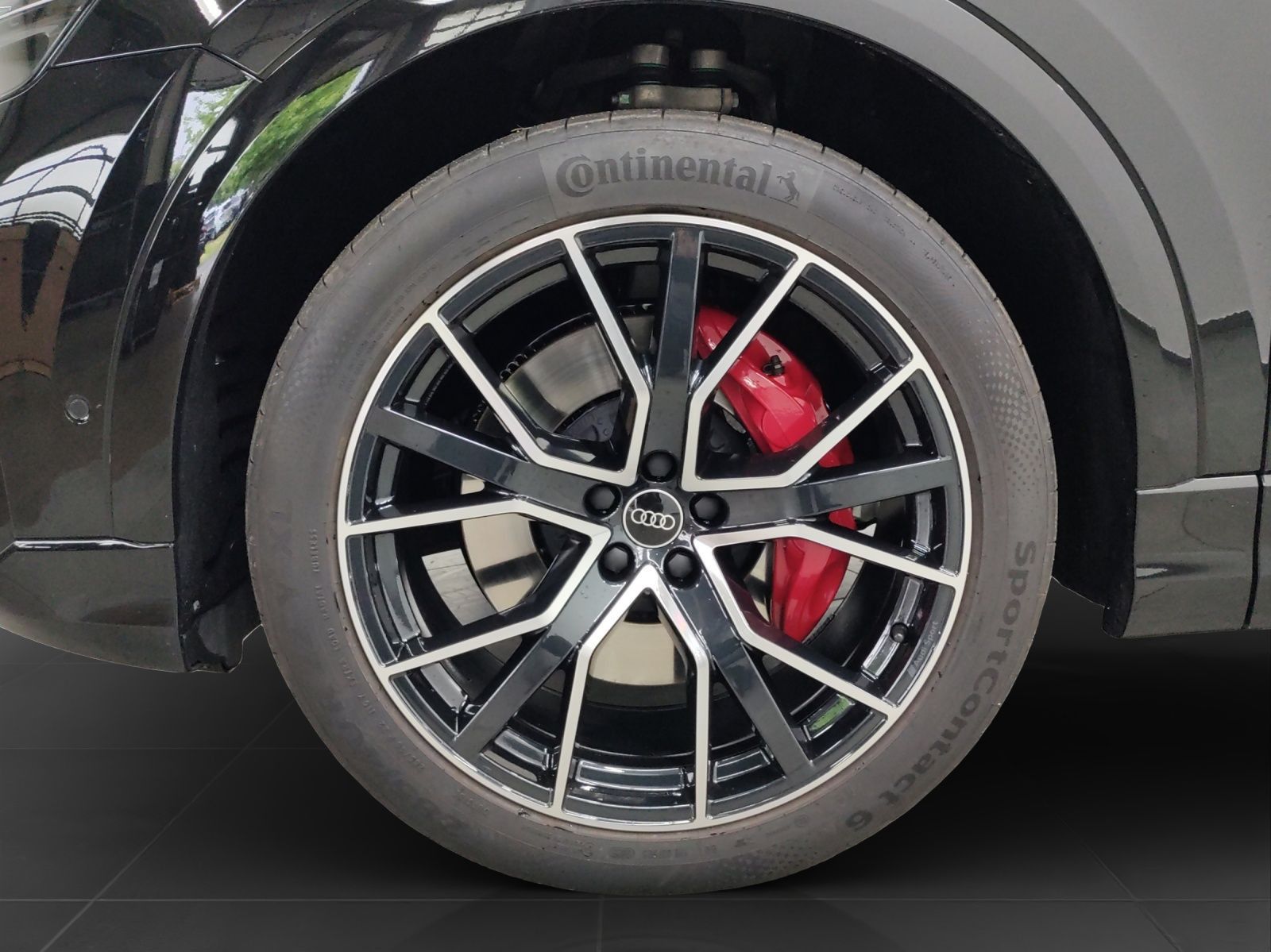 Audi Q8 TFSIe Q S LINE KAMERA NAVI AHK LM22