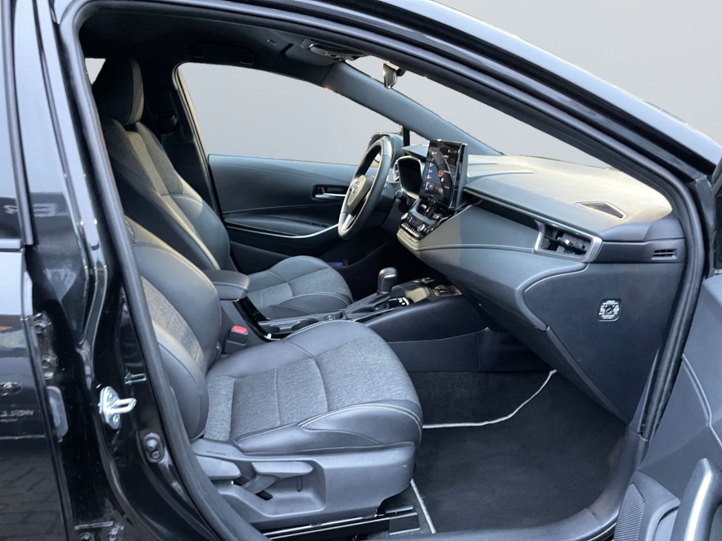 Toyota Corolla 1.8 Hybrid TS Teamplayer *Technik-Paket*