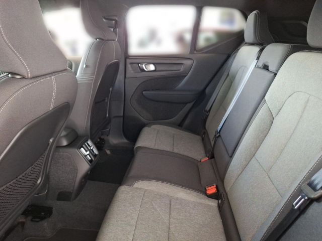Volvo XC40 B3 Core AHK Allwetterreifen Navi Klimaautom