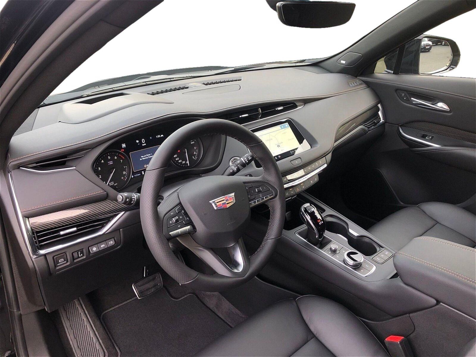 Cadillac XT4 2.0 T Sport AWD AHK*RFK*Schiebedach*HUD*LED