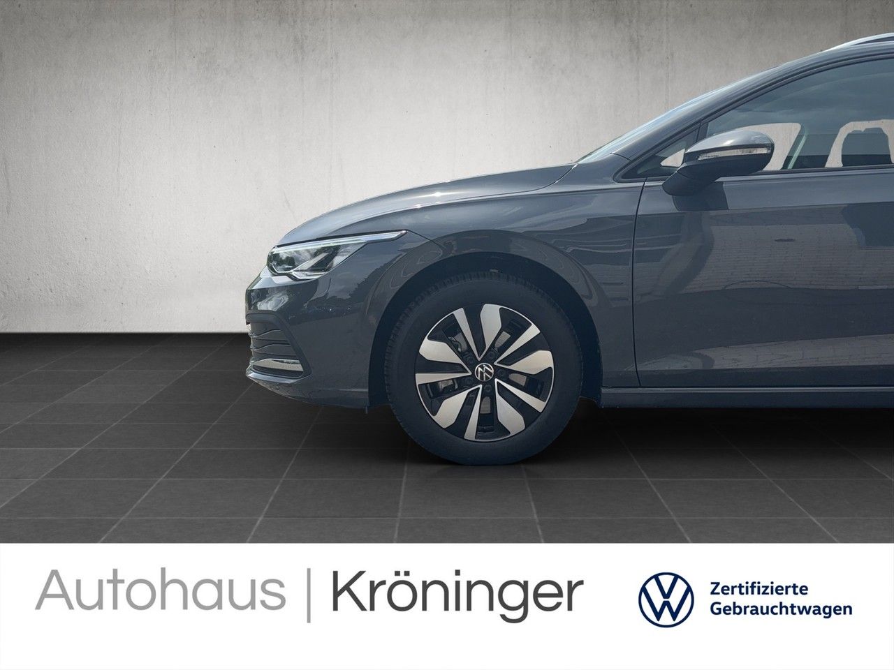 Volkswagen Golf VIII Variant MOVE 1.0 eTSI DSG - Samsaru's Car Outlet