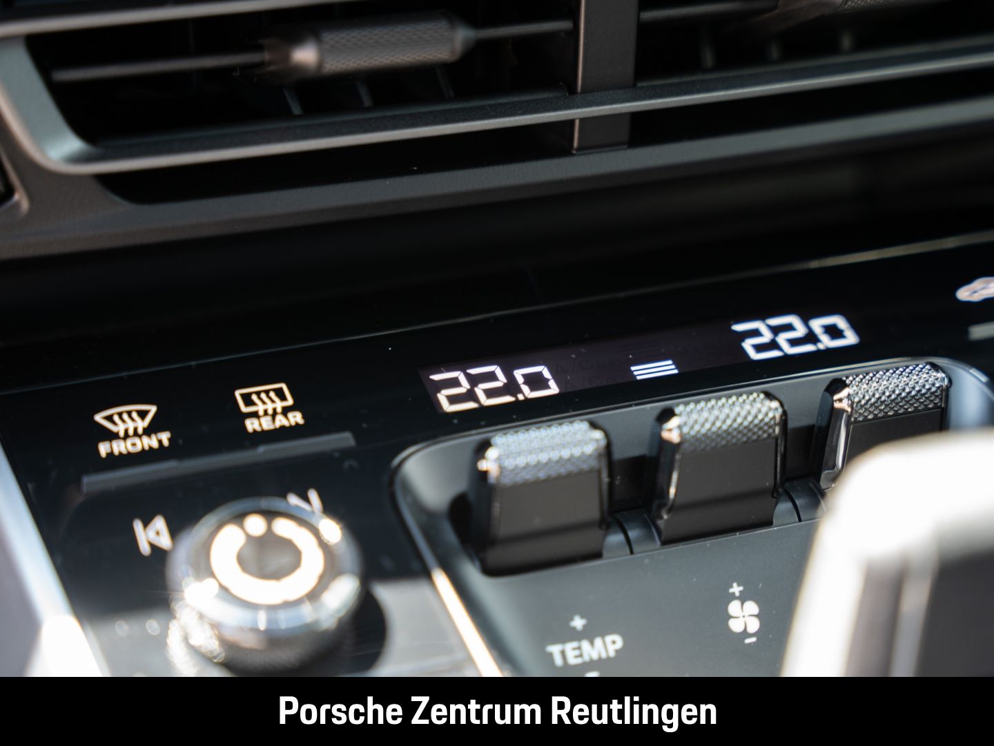 Porsche 992 911 Turbo S Burmester InnoDrive HA-Lenkung
