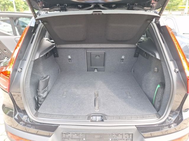 Volvo XC40 Core 2WD B3  *Allwetterreifen *Anhängerkupp