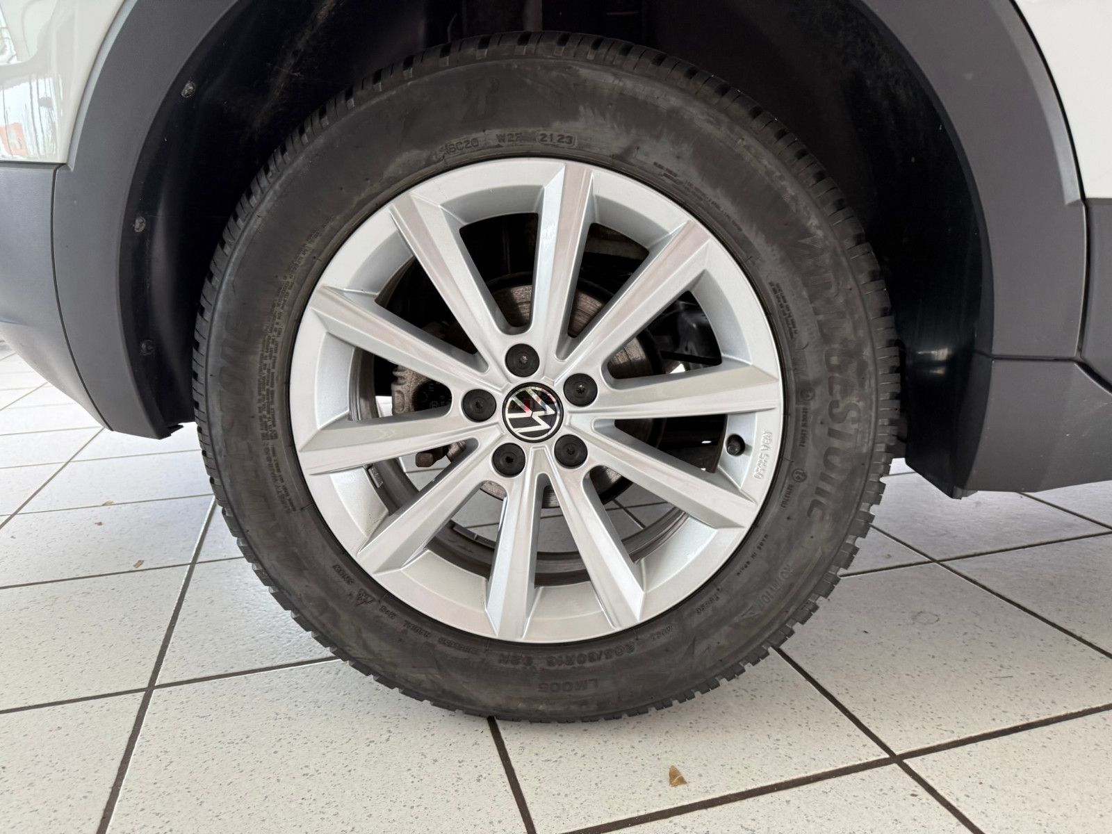 Volkswagen T-Cross Life - Samsaru's Car Outlet