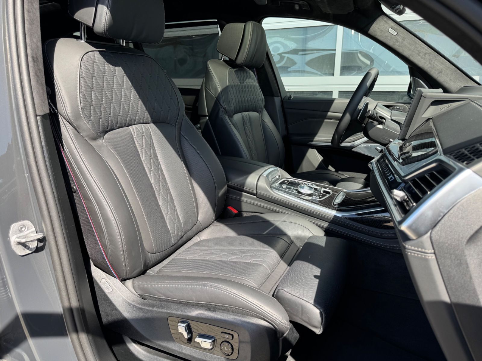 BMW X7 BowersWilk. M-Pac Pro Krystal Executive Drive