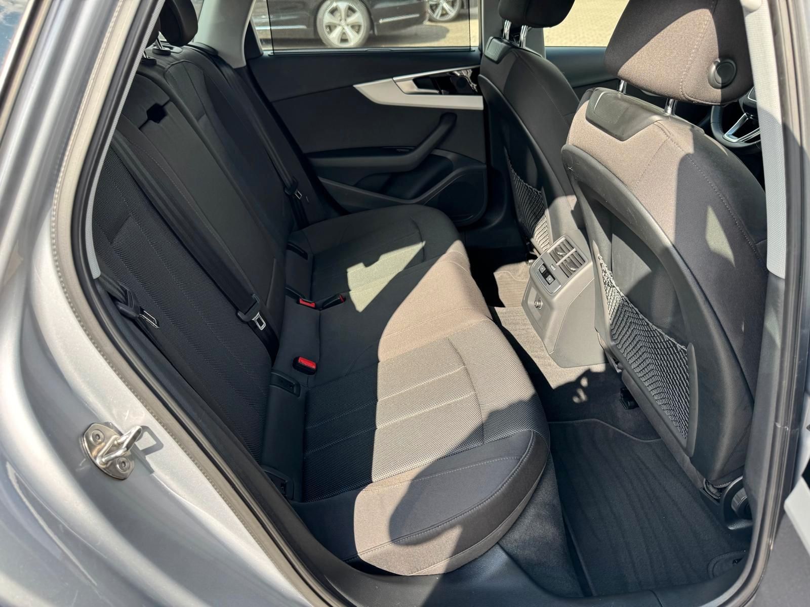 Audi A4 Avant 35 TDI S-TRONIC - Samsaru's Car Outlet