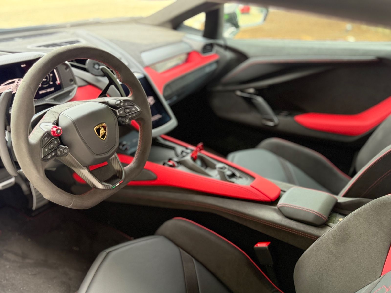 Lamborghini Revuelto 6.5 V12 HPEV#1HD#MwSt#BRD#