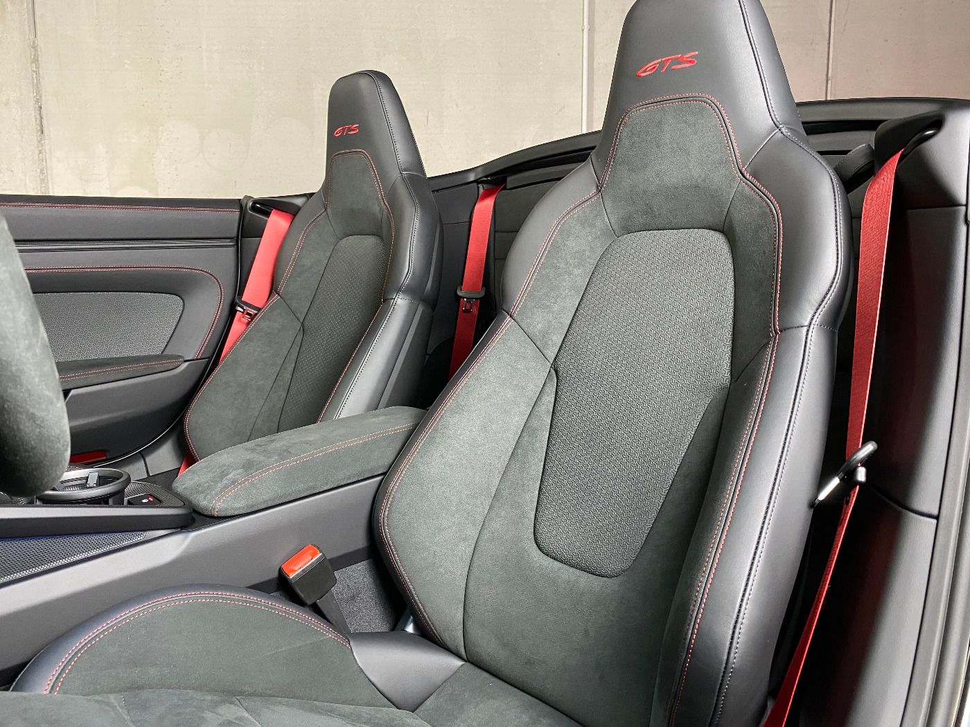 Porsche 992 (911) Carrera 4 GTS Cabrio | Liftsystem |