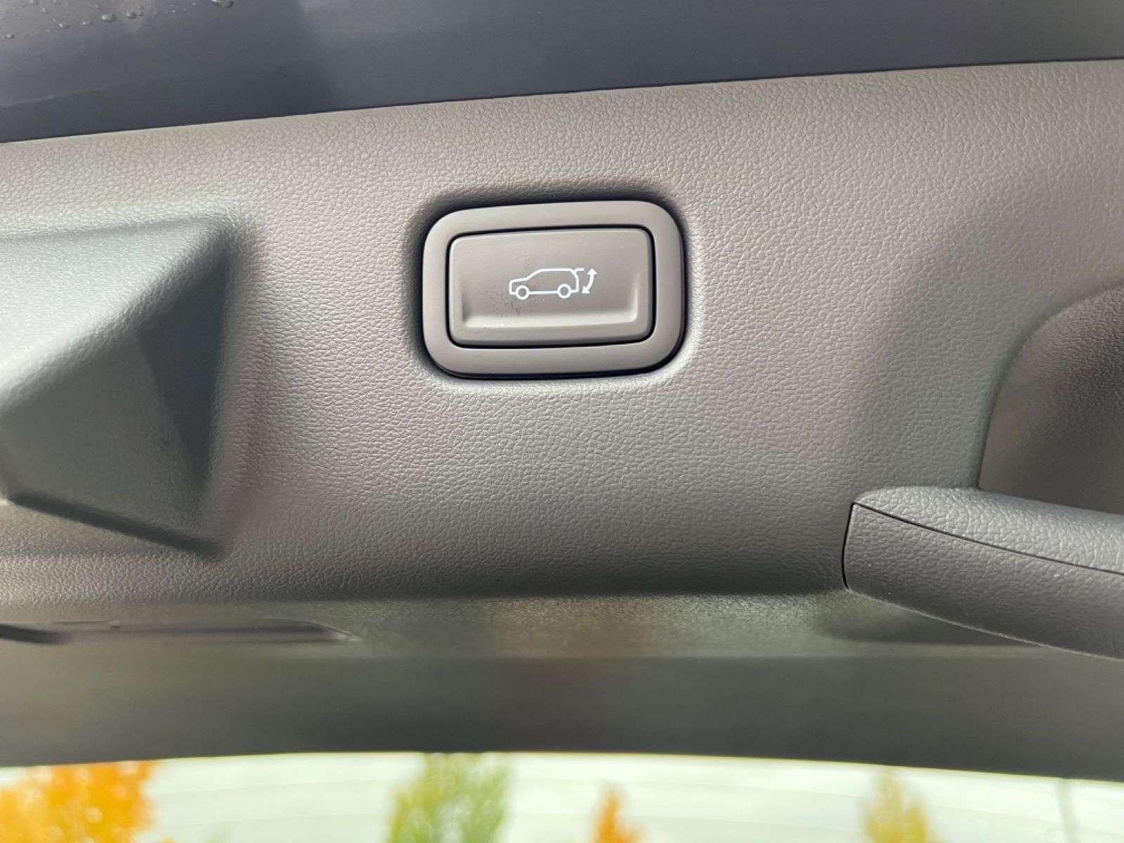 Hyundai KONA 1.6 GDi Hybrid SX2 Prime - Samsaru's Car Outlet