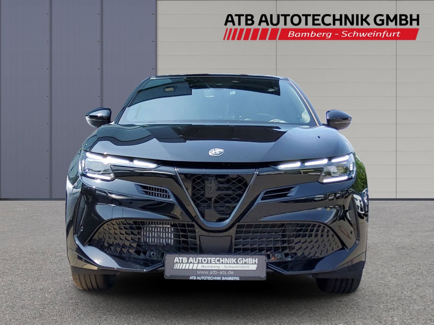 Alfa Romeo Junior Intensa Sondermodell, SHZ, Navi, 360°, 1,