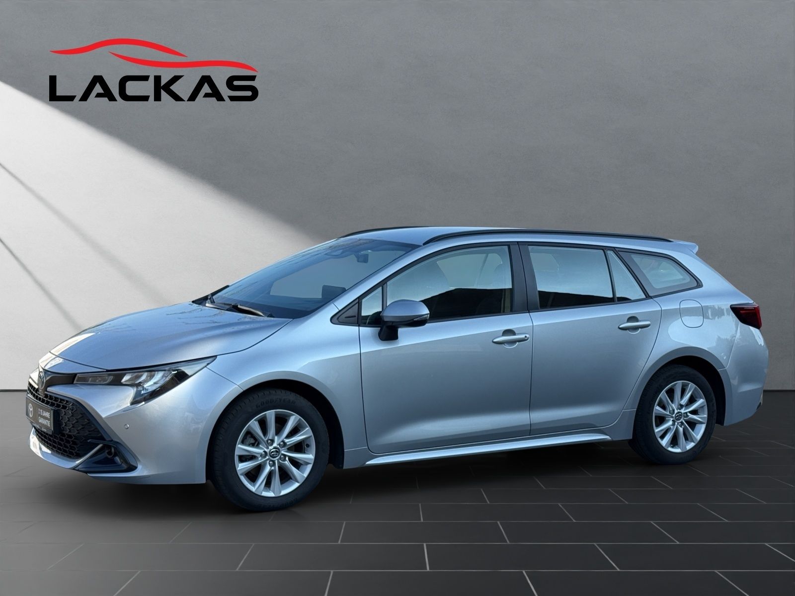 Toyota Corolla Touring Sports Hybrid Active Safety AHK
