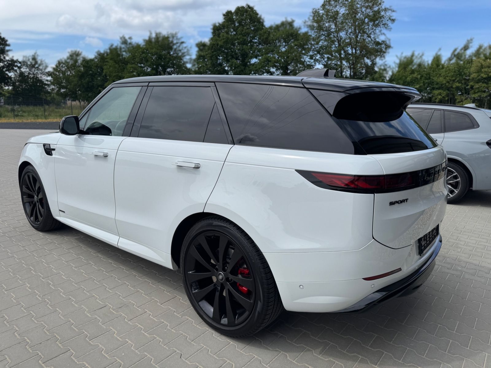 Range Rover Sport Autobiography - Samsaru's Car Outlet