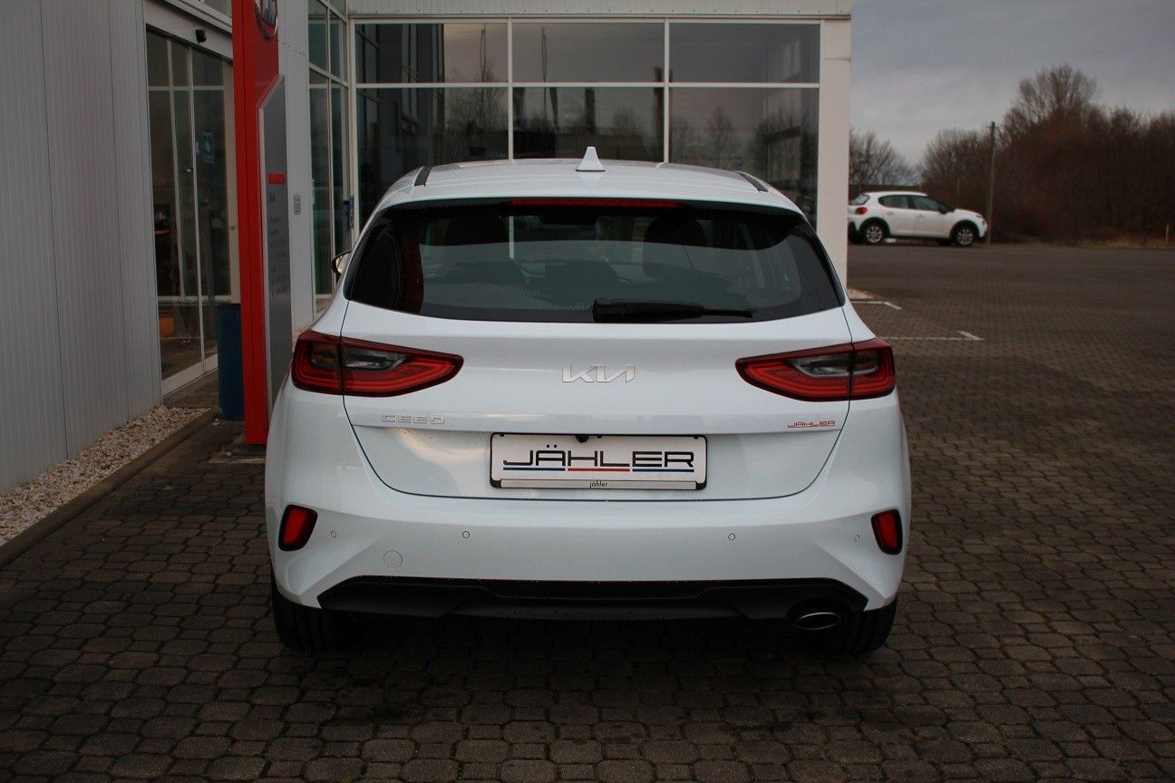 Kia CEED 1.5 T-GDI VISION KOMFORT PLUS - Samsaru's Car Outlet