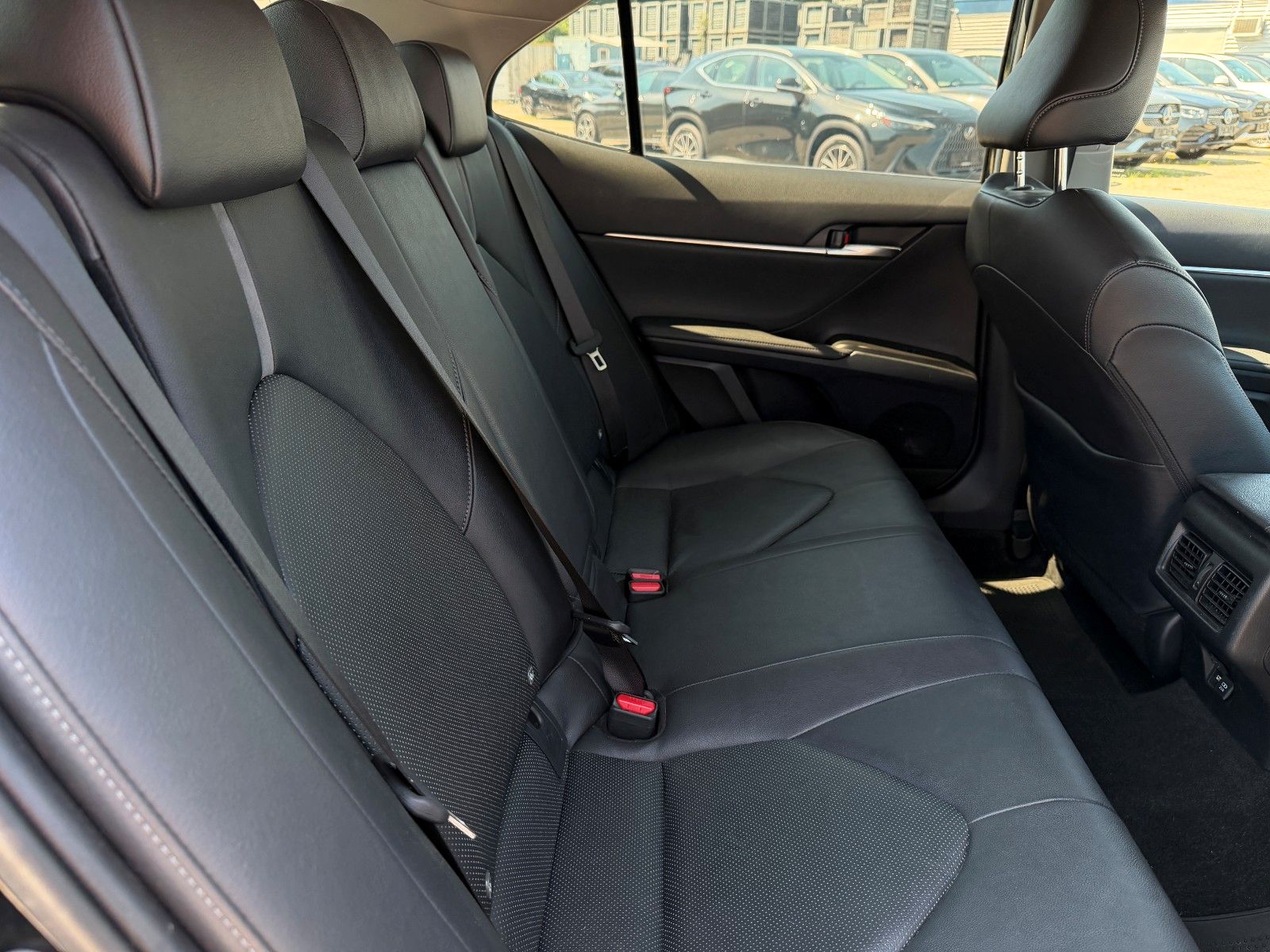 Toyota Camry 2.5 Hybrid
