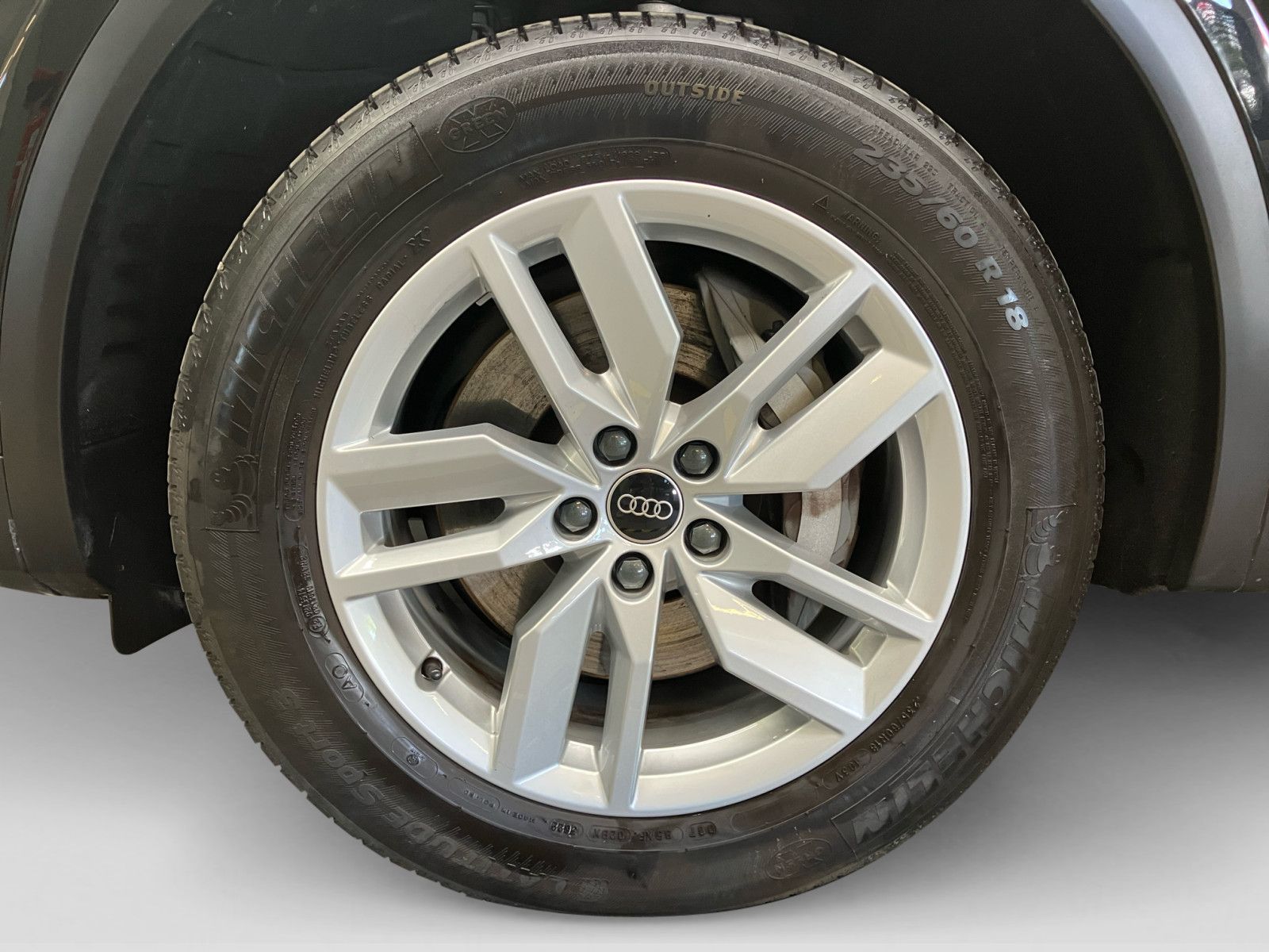 Audi Q5 50 TFSIe quattro - Samsaru's Car Outlet