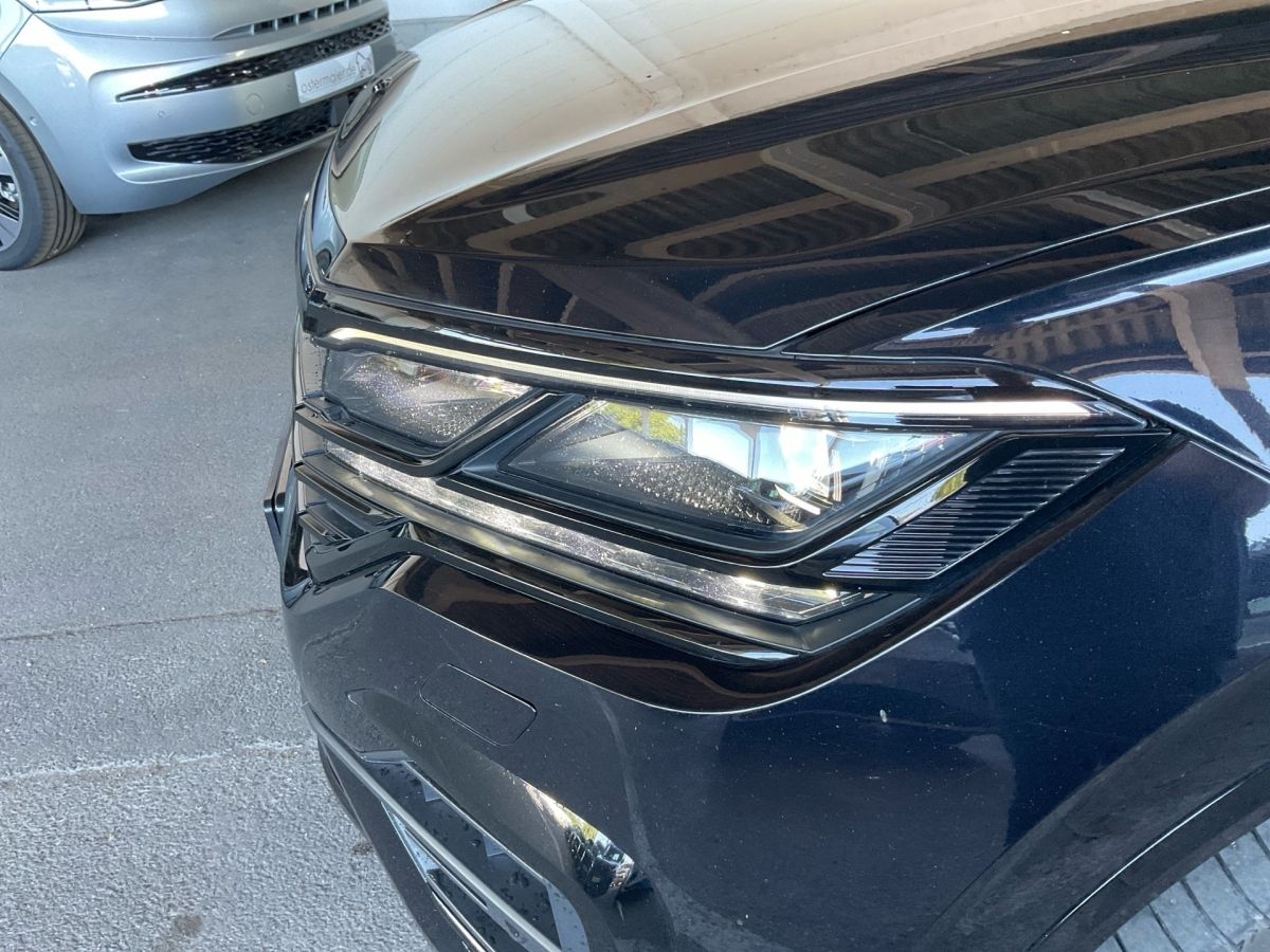 Volkswagen Touareg R-LINE 4M 3.0TDI - Samsaru's Car Outlet