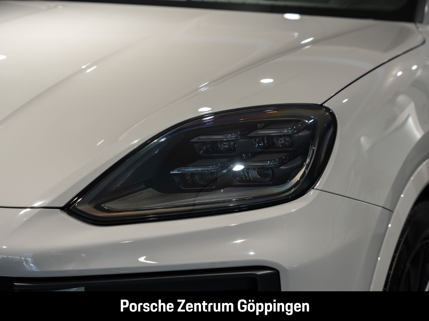 Porsche Cayenne E-Hybrid Coupe BOSE Luftfederung LED