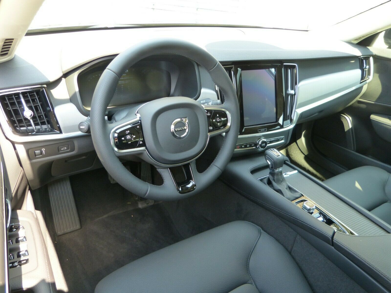 Volvo S 90 T4 Autom. Momentum*Business*Licht*