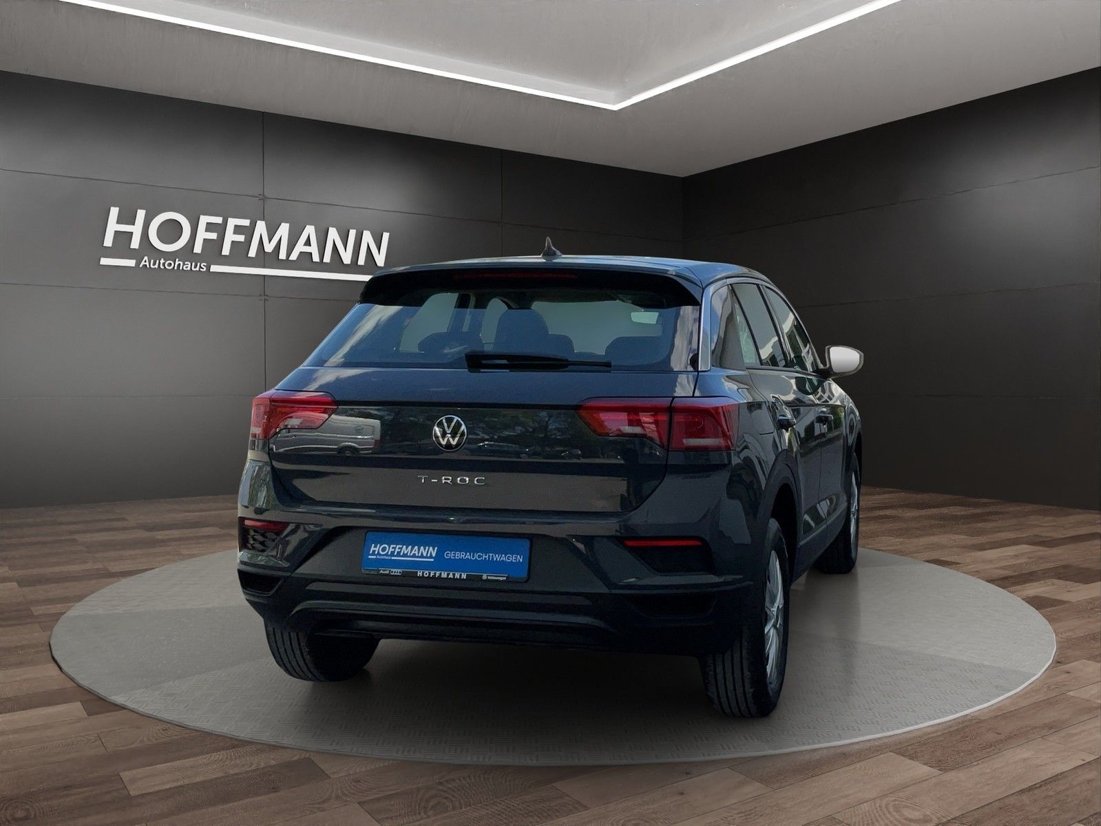 Volkswagen T-Roc 1.0 TSI - Samsaru's Car Outlet