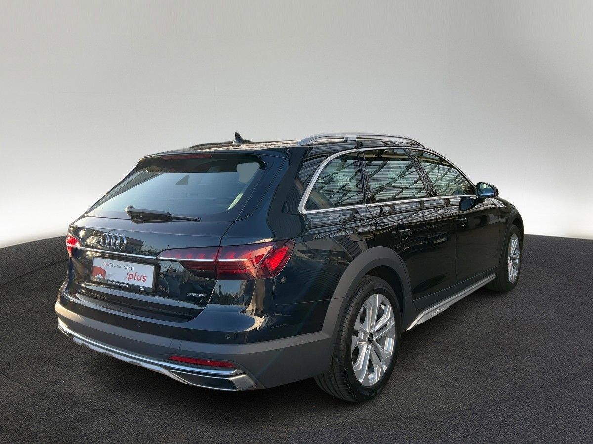 Audi A4 allroad quattro 45 TFSI S tronic AHK Pano Mat