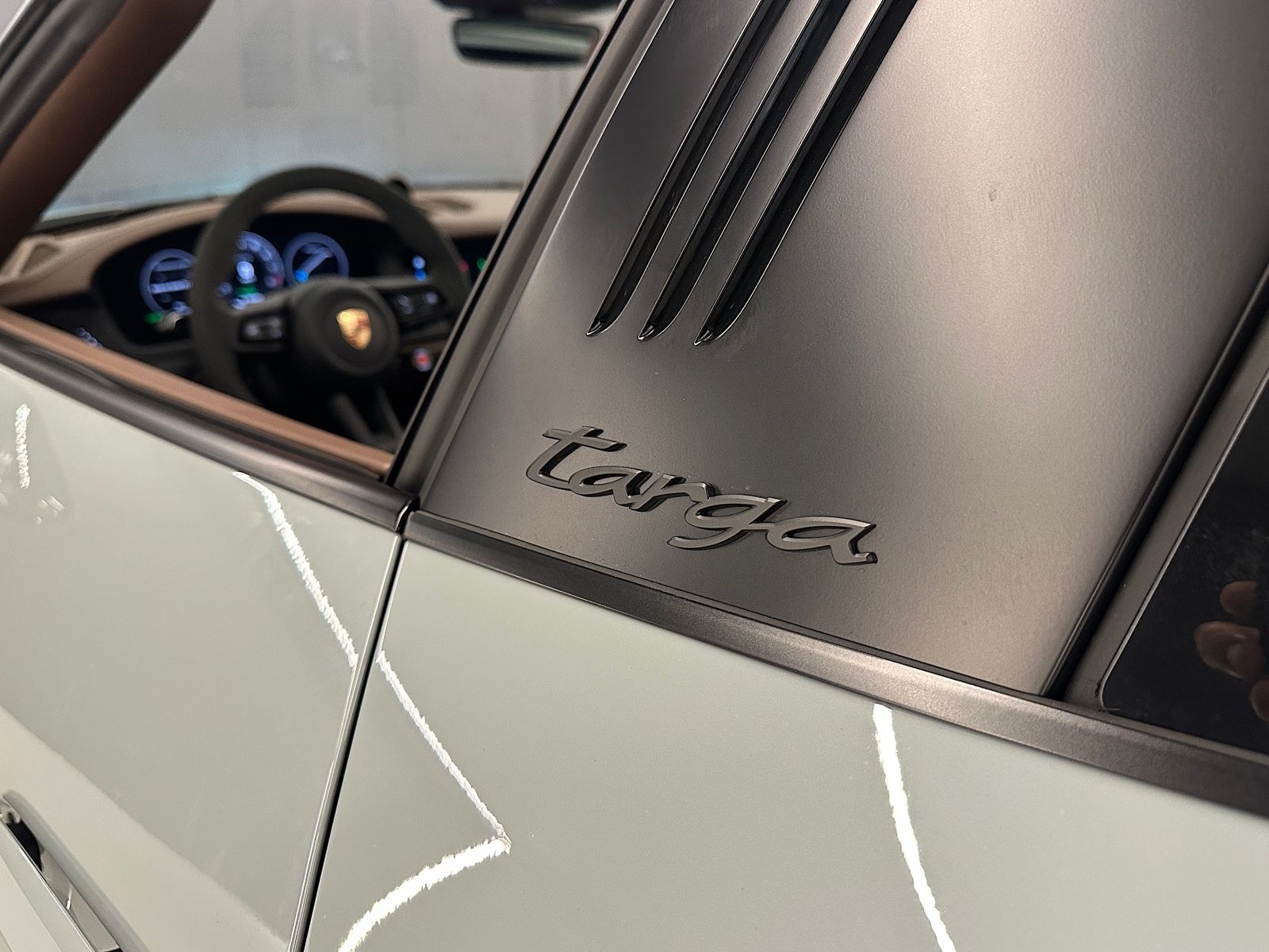 Porsche 992.2 Targa 4 GTS - Samsaru's Car Outlet