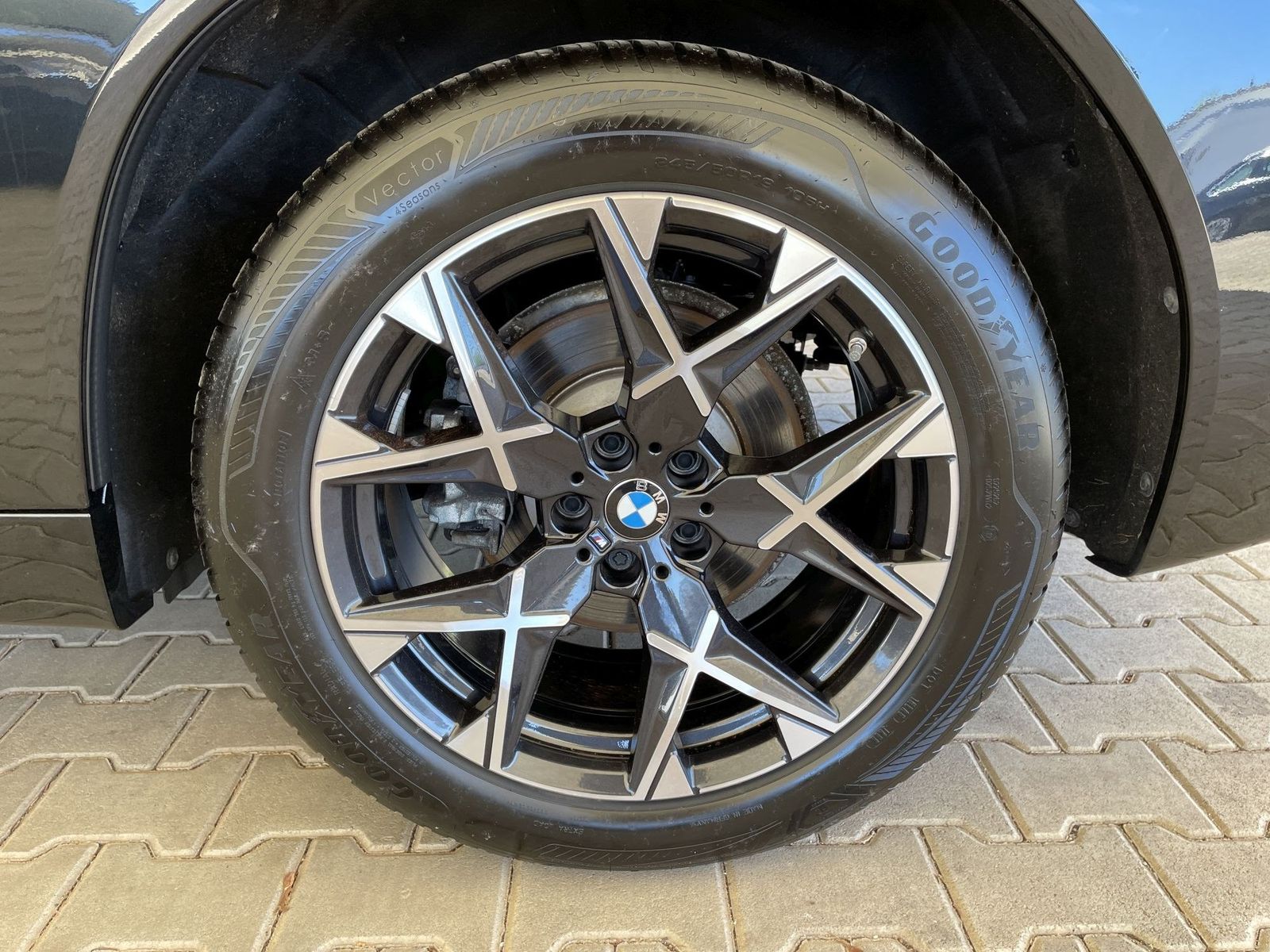 BMW X3 20d xDrive M Sport Paket Head Up AHKHK HiFi D