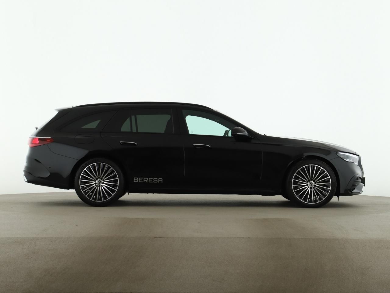 Mercedes-Benz E 450 d 4M T AMG Digital Light Night Burmester