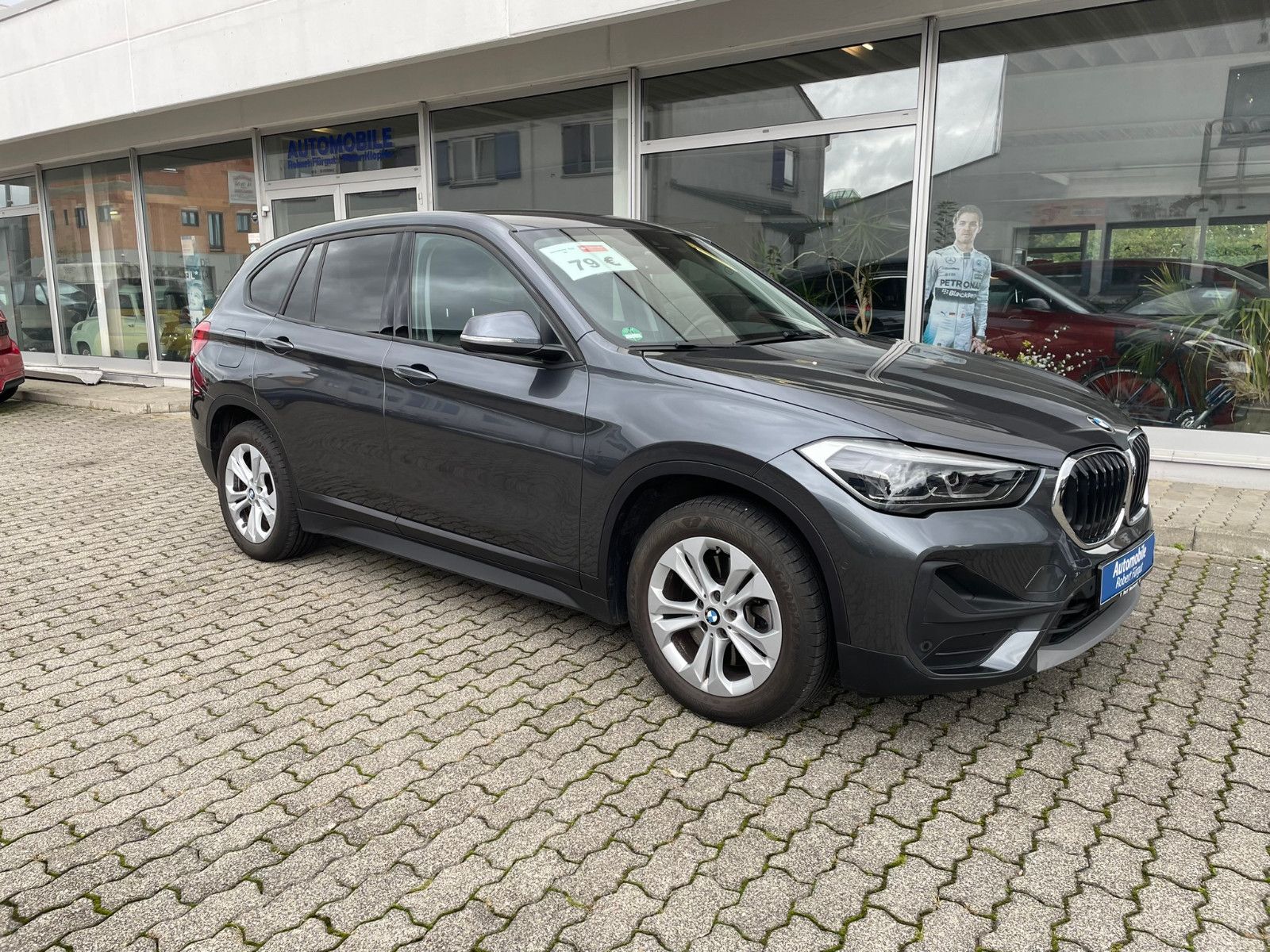 BMW X1 xDrive 25 e Advantage Automatik - Samsaru's Car Outlet