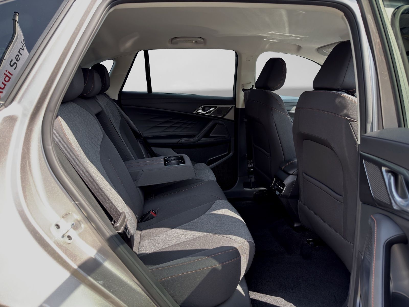 MG HS 1.5 AT Comfort Navi LED Virtual