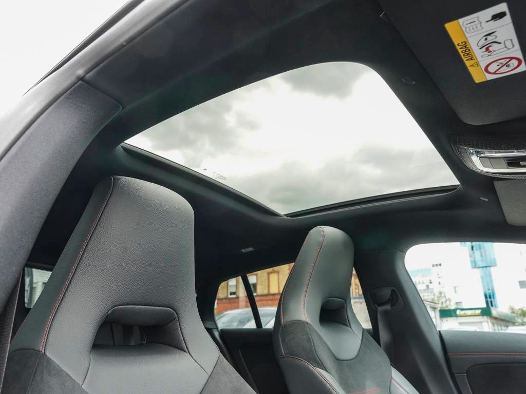 Mercedes-Benz CLA 250 4M AMG-LINE PREMIUM - Samsaru's Car Outlet