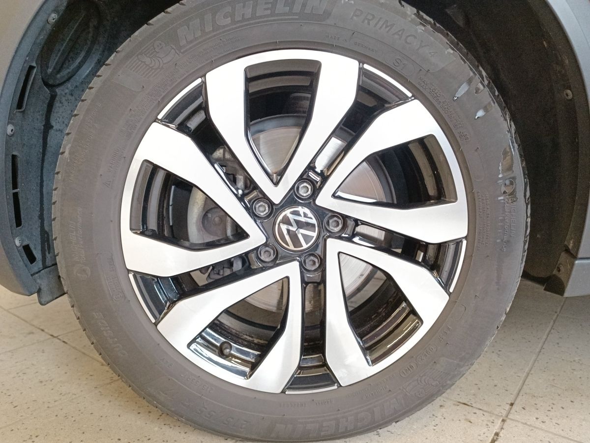 Volkswagen T-Roc Active DSG - Samsaru's Car Outlet