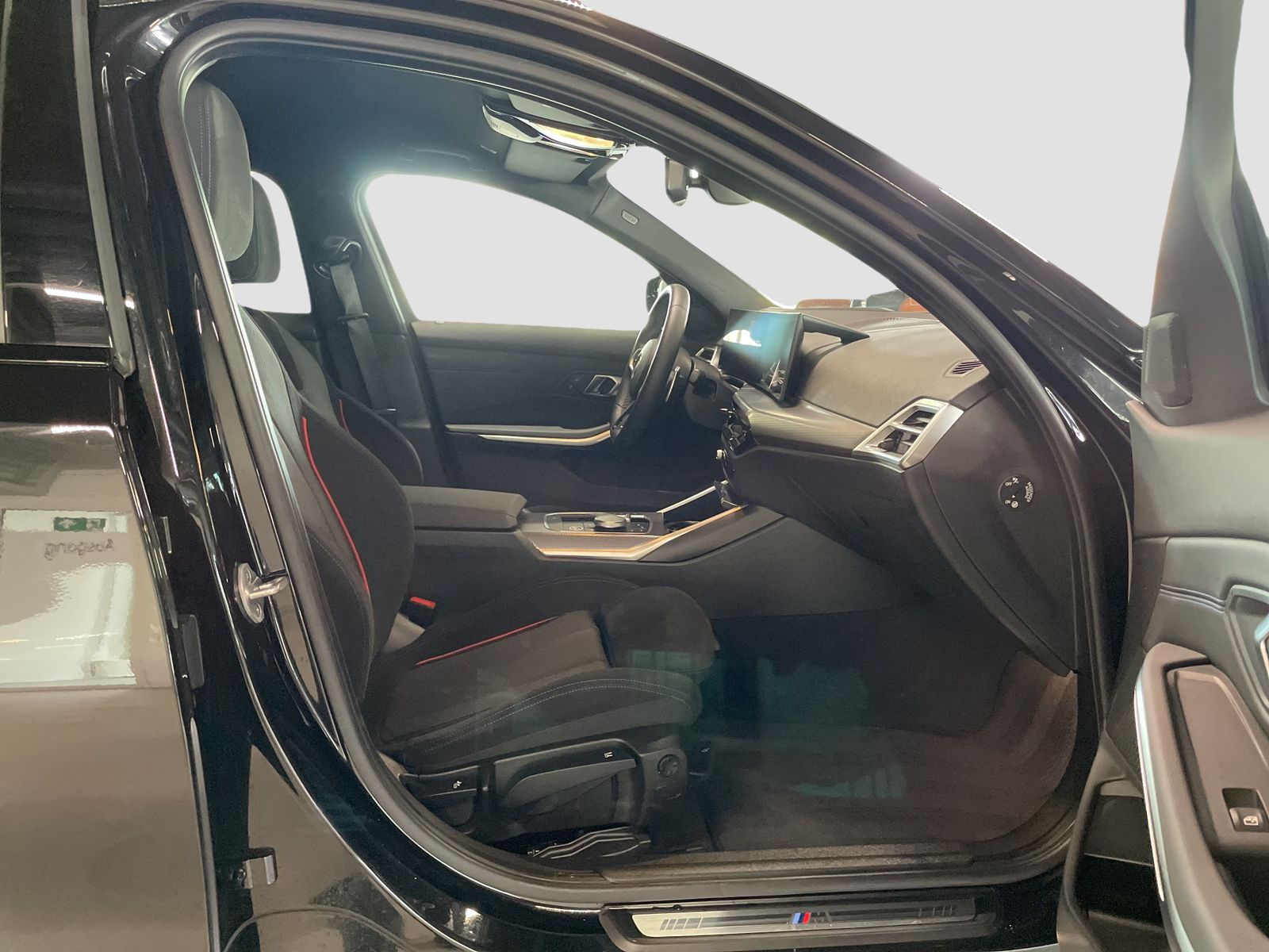 BMW 320i Limousine M Sport LiveCockpitProf Kamera