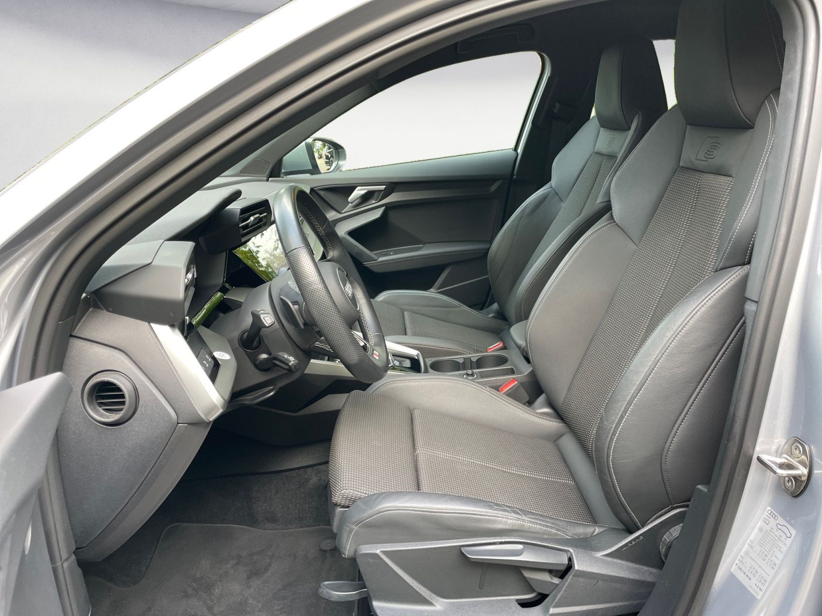 Audi A3 Sportback 35 TFSI advanced LED/Navi/Interface