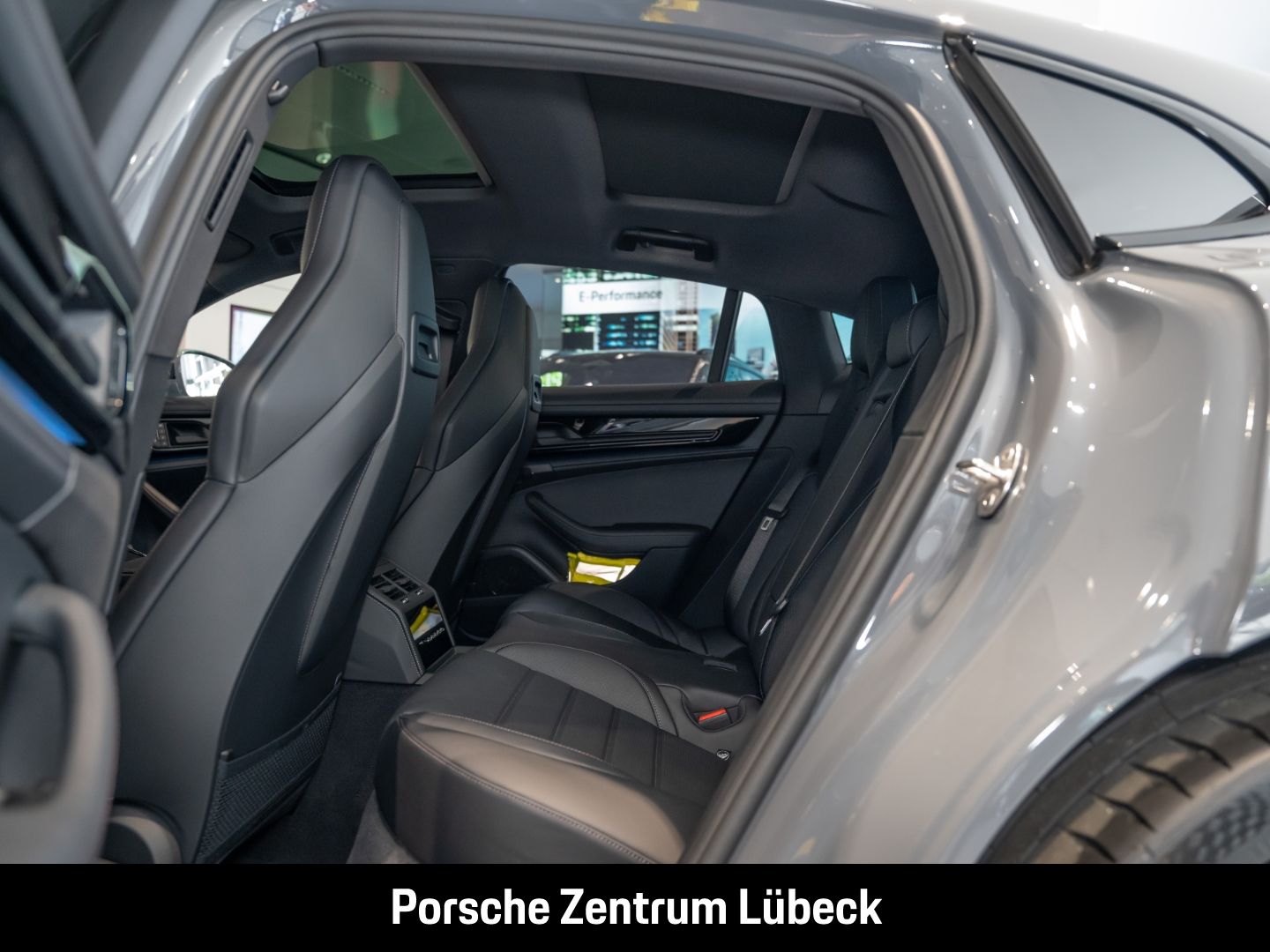 Porsche Panamera 4 E-Hybrid Soft-Close InnoDrive HUD
