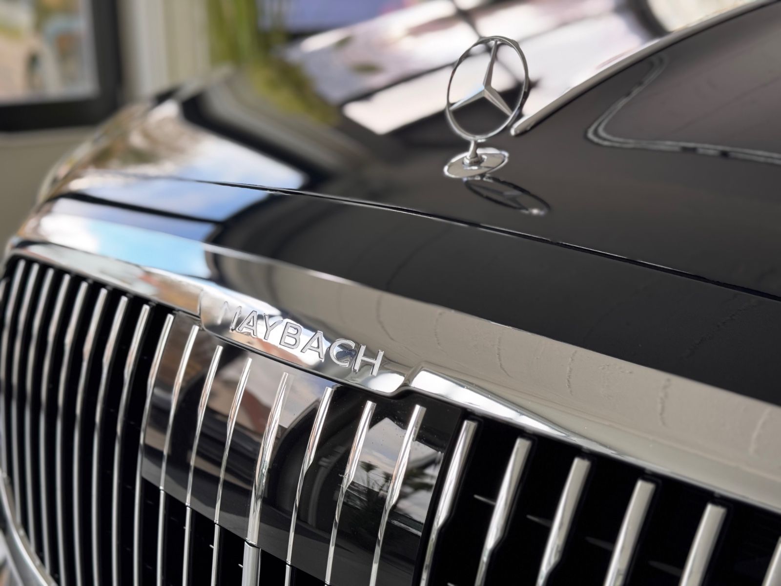 Mercedes-Benz S 680 Maybach - Samsaru's Car Outlet