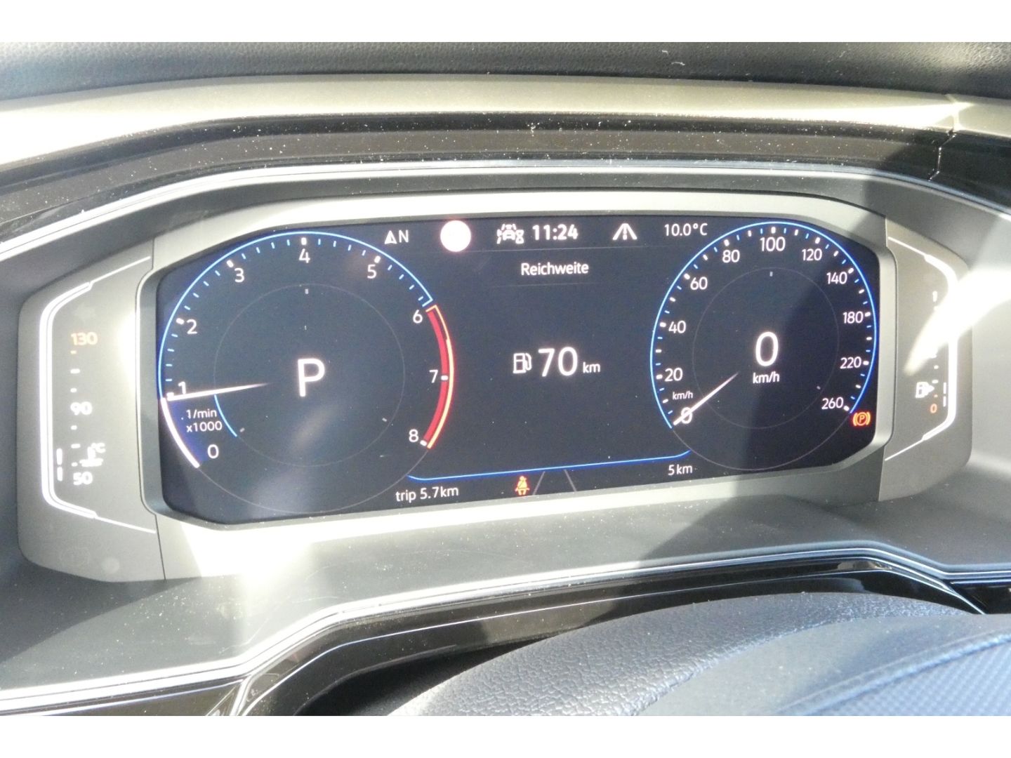 Volkswagen Taigo MOVE 1.0 l TSI DSG - Samsaru's Car Outlet
