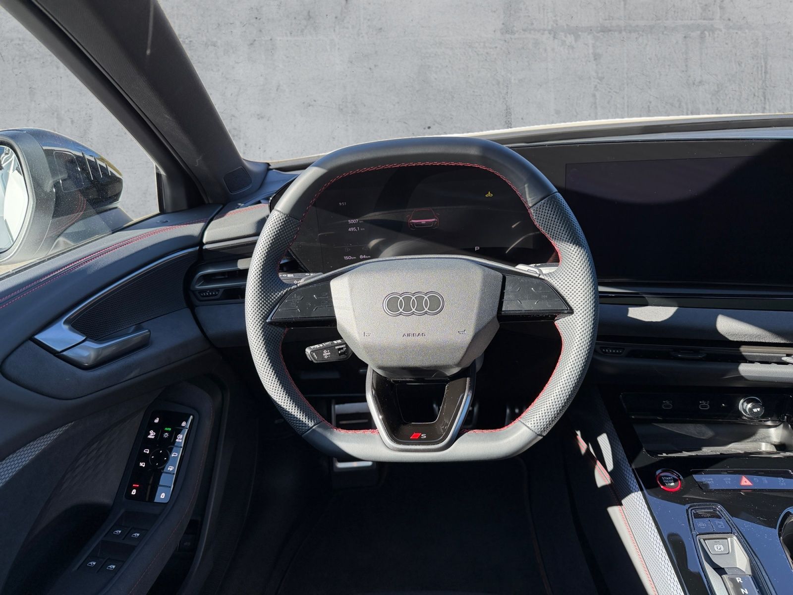 Audi A5 Avant e-hybrid 220kW S-LINE MATRIX+AHK+PANO