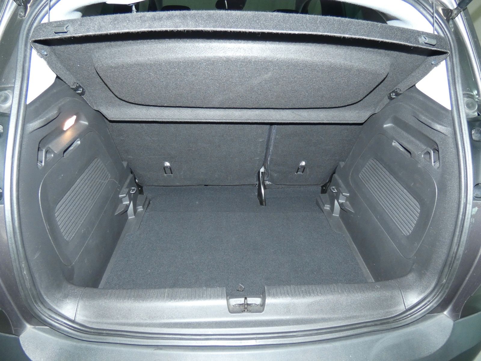 Opel Crossland - Samsaru's Car Outlet