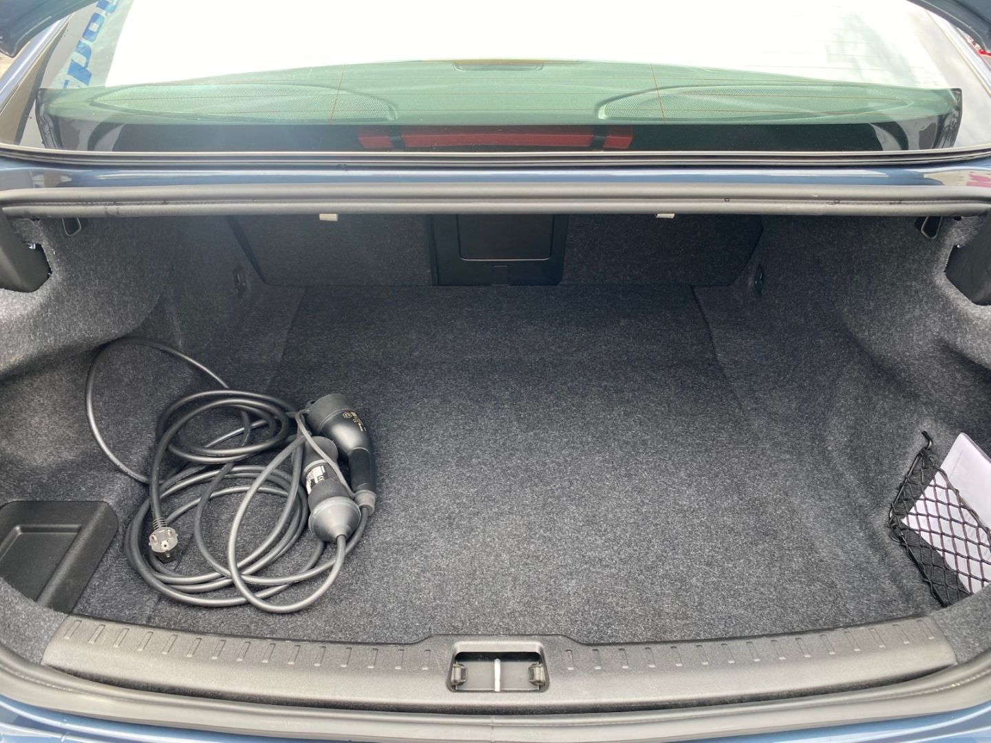 Volvo S60 T8 Ultimate Dark Plug-In Hybrid AWD 360 Bowe