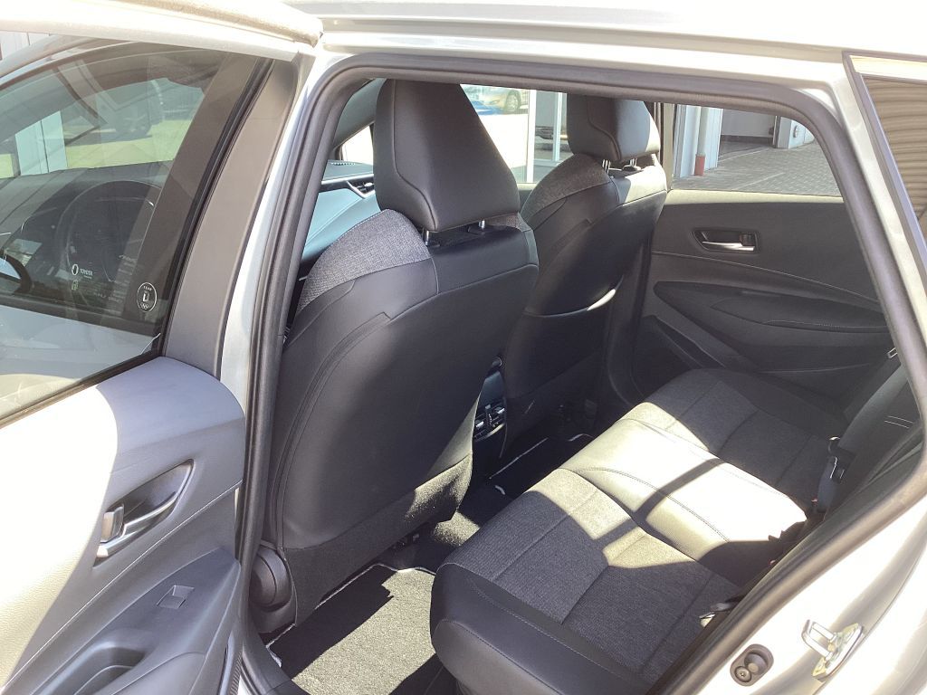 Toyota Corolla 1.8 Hybrid Touring Sports Team Deutschla