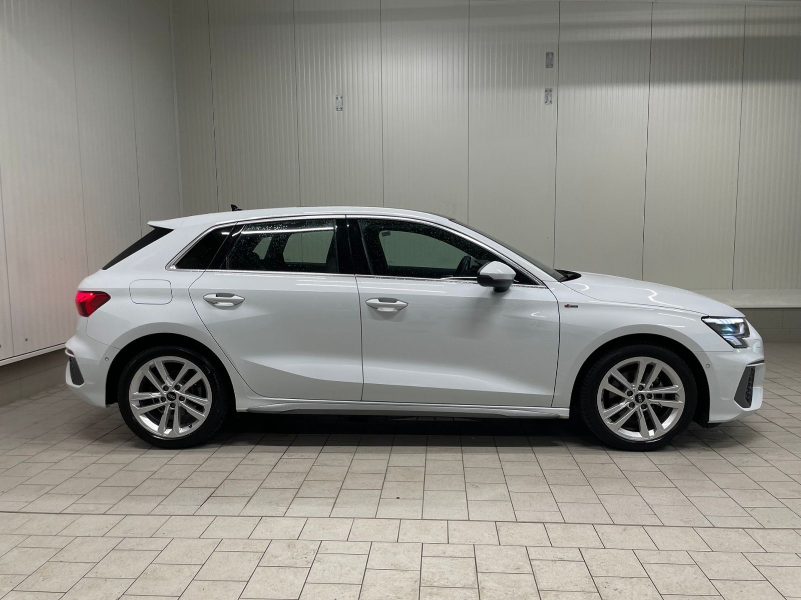 Audi A3 Sportback S-line 35 1.5 TFSI LED PANO RFK ACC
