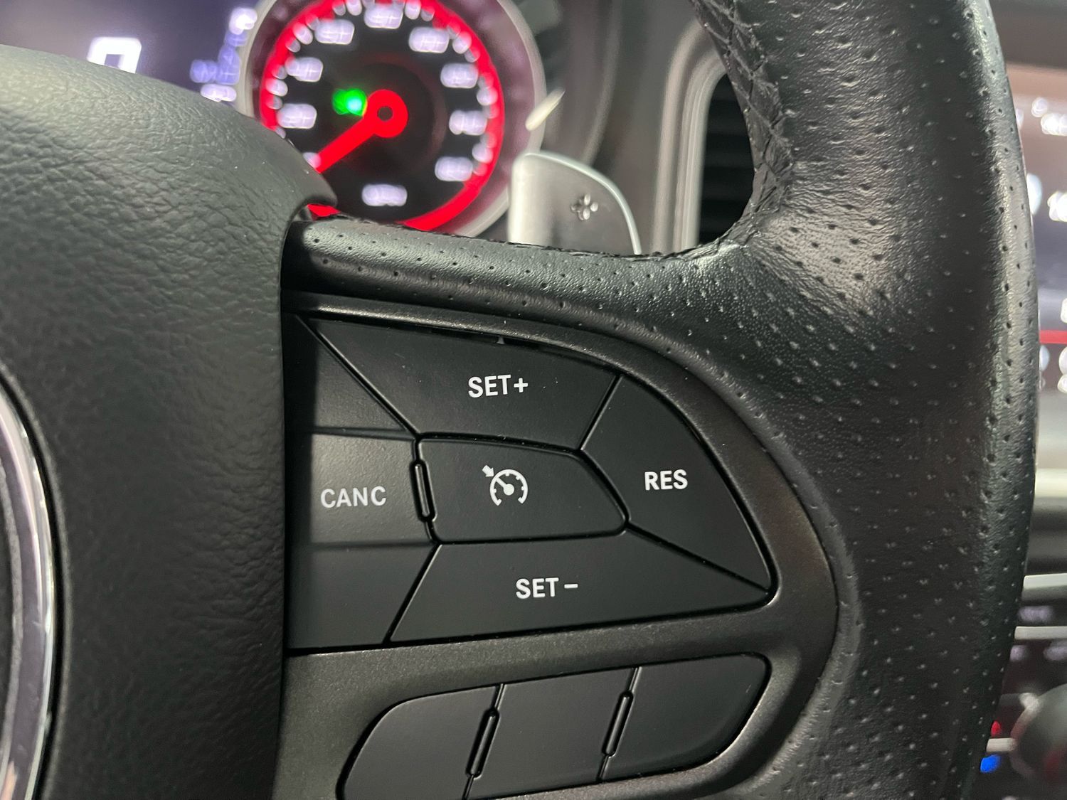 Dodge Charger RT 5,7l V8 *SHZ / AUT / LEDER*