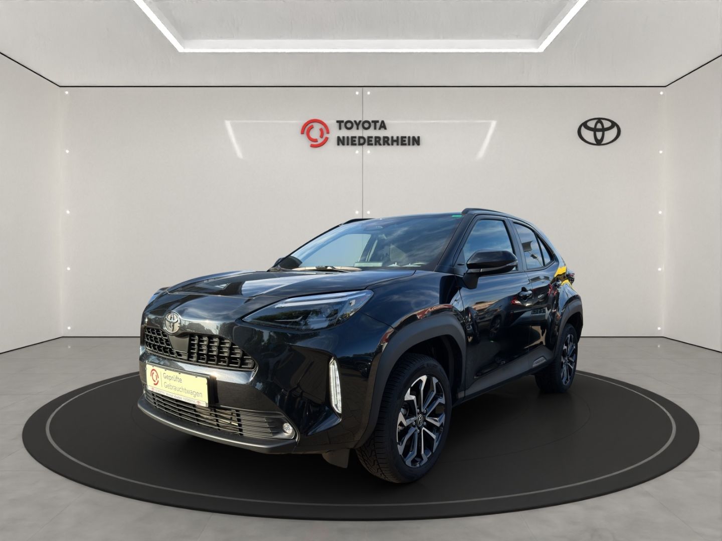 Toyota Yaris Cross Hybrid Teamplayer+WINTER+GJ-REIFEN !