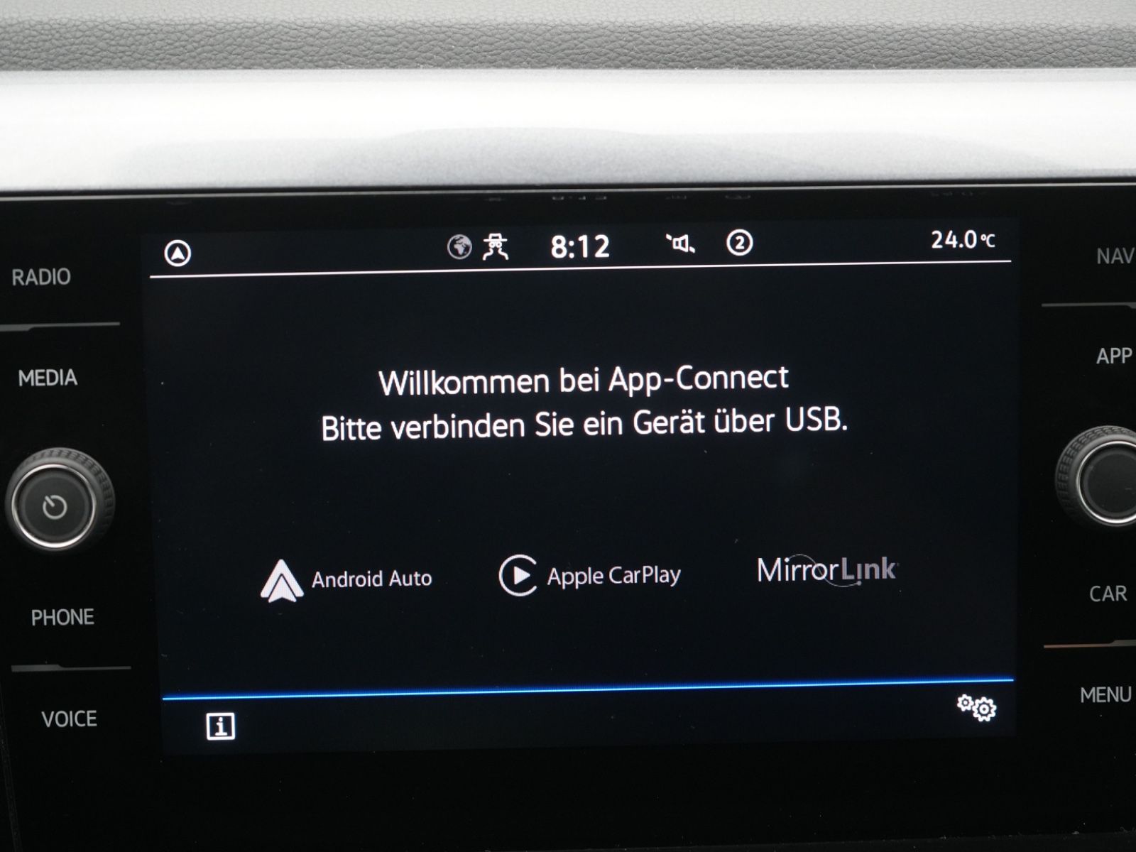 Volkswagen Polo Style DSG - Samsaru's Car Outlet