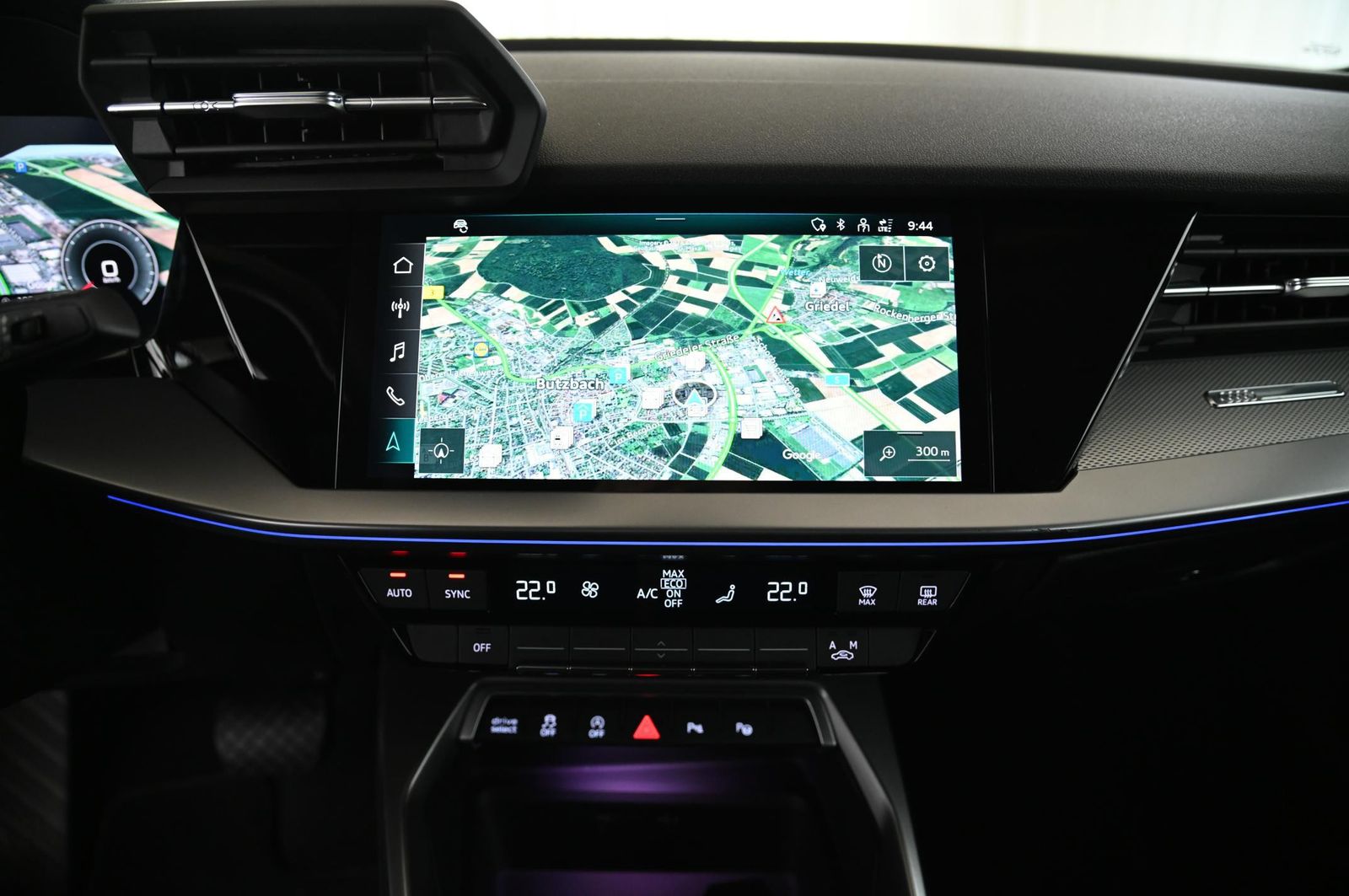 Audi A3 Sportback 35 TDI Design-Luxe MATRIX/MMI+/18